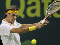 El tenista Roger Federer se impusó ante Troicki en Doha. REUTERS  /