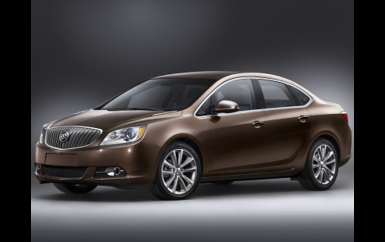 Verano, el tercer nuevo modelo de Buick en los dos últimos años, saldrá a la venta en el cuarto trimestre de 2011. AP  /