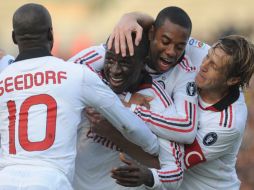 El jugador del Milán Rodney Strasser dio la victoria al equipo en el minuto 85. AFP  /