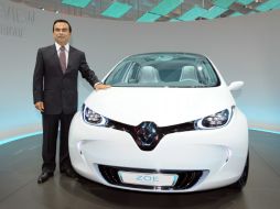 Carlos Goshn, jefe  de la automotriz francesa Renault, en la presentación del nuevo coche de Zoe. AFP  /