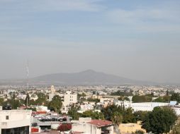 La falta de viento ocasionó que se incrementaran los índices de contaminación en la estación de Oblatos. ESPECIAL  /