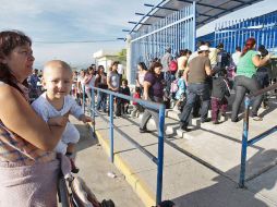 En el regreso a clases, Salud pide a los profesores que envíen a los alumnos con enfermedades respiratorias al médico. ARCHIVO  /