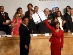 Humberto Moreira y Cristina Díaz fueron electos como presidente  y secretaria general del Comité Ejecutivo Nacional del PRI. NTX  /