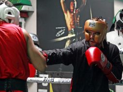 Rigoberto Álvarez (der.) hizo ayer su primera sesión de sparring ante el sinaloense “Zurdo” Ramírez. E. BARRERA  /