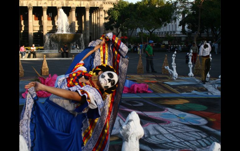 Poco más de medio centenar de espectadores contemplaron la obra. O. CASTAÑEDA  /