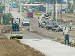 El año pasado, diversas obras para repavimentar se realizaron sin el consentimiento de la Secretaría de Vialidad. ARCHIVO  /