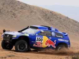 Carlos Sainz fue el más ràpido en la novena etapa del Rally Dakar 2011. EFE  /