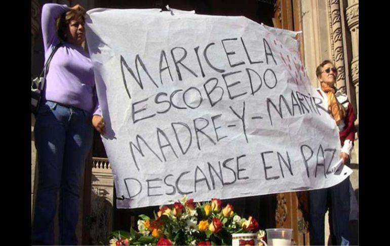 Marisela Escobedo fue asesinada en diciembre de 2010 frente al Palacio de Gobierno en Chihuahua. EFE  /