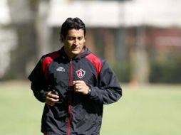 Alfredo Moreno calentando en el entrenamiento. E. PACHECO  /