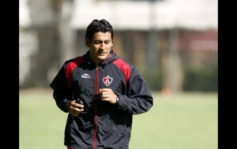 Alfredo Moreno calentando en el entrenamiento. E. PACHECO  /