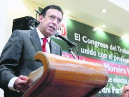 Humberto Moreira calificó asiste a la reunión con líderes del Congreso del Trabajo (CT). EL UNIVERSAL  /