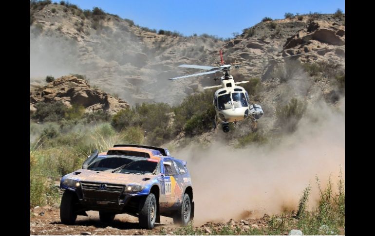 Nasser Al Attiyah es un príncipe qatarí que combina su pasión por los rallys con el tiro olímpico. EFE  /