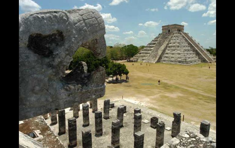 Las autoridades pretenden incentivar el espíritu de los yucatecos y sus fuentes de empleo. EFE  /