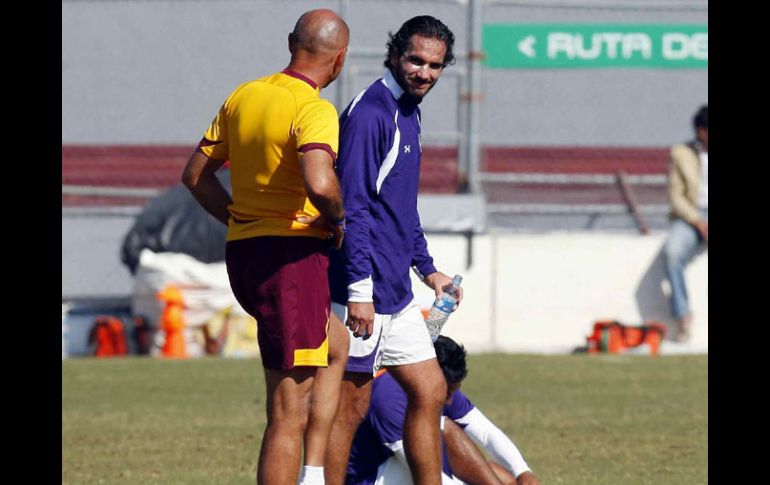 Juan Carlos Leaño señala que la figura del técnico “Chelís” ha sido pieza fundamental con la gente. MEXSPORT  /