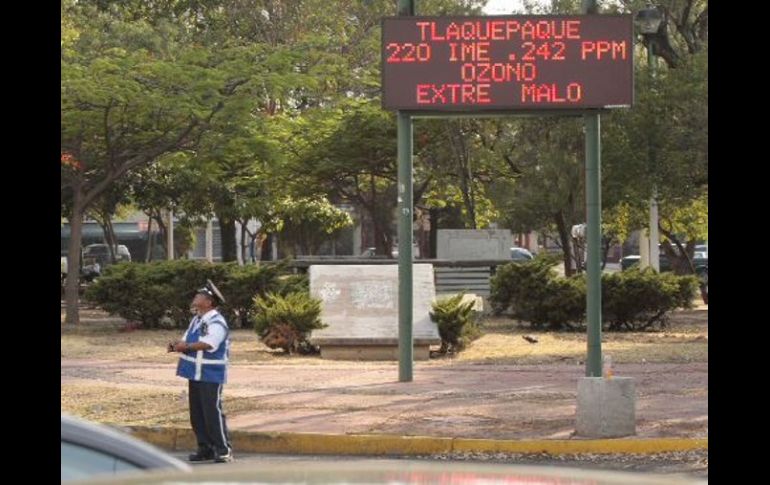 Las ocho estaciones de monitoreo atmosférico de la metrópoli serán sometidas a una renovación. ARCHIVO  /