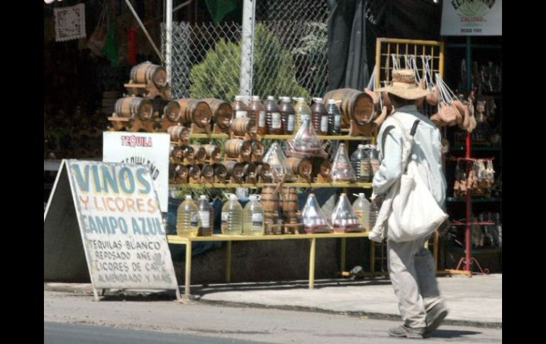 Zapopan suspenderá la emisión de licencias para venta de bebidas alcohólicas en colonias con altos índices delictivos. ARCHIVO  /