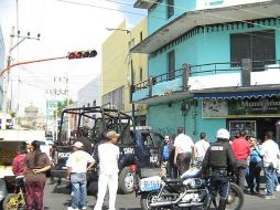 Ayer, la PGR presidió un cateo en la zona comercial Obregón. O. RUVALCABA  /