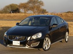 Volvo S60 T6 2011  /