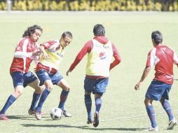 Chivas cerró ayer su preparación para enfrentar hoy al San Luis en el Estadio Omnilife. E. PACHECO  /