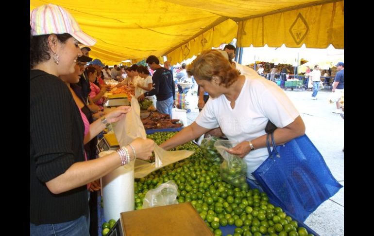 La secretaría destacó como uno de los mayores aumentos el limón.  /