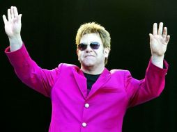 Pj Bloom confiesa que no han realizado nada con Elton John, pero afirma que sería algo fantástico y que hará algo. AFP  /