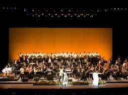 La Orquesta interpretó la Suite de 'El lago de los cisnes'.  ESPECIAL  /