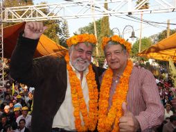 Andrés Manuel López Obrador y Alejandro Encinas en la Gira de la lealtad. ARCHIVO  /