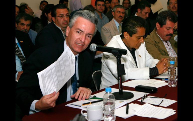 Alfonso petersen se negó a entrar en debate sobre su gestión como presidente municipal de Guadalajara. A. GARCÍA  /