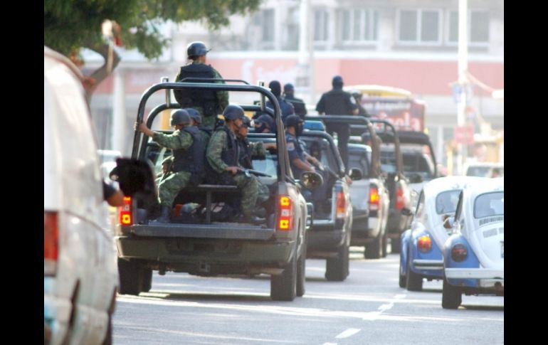 Desde temprana hora se vive un ambiente de tensa calma por los recorridos de seguridad en las avenidas principales. NOTIMEX  /