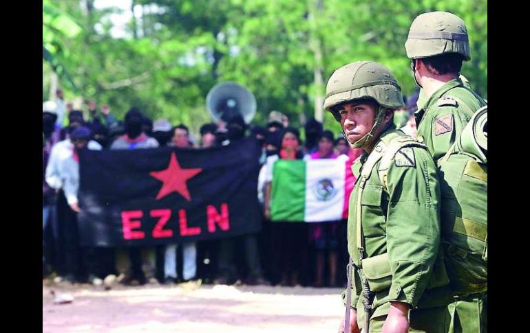 El EZLN creó en 2003 cinco órganos autónomos de gobierno en Chiapas. ARCHIVO  /