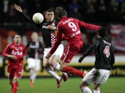 Foto de archivo del jugador del FC Twente Nacer Chadli en el duelo ante el PSV en la Copa de Holanda. EFE  /