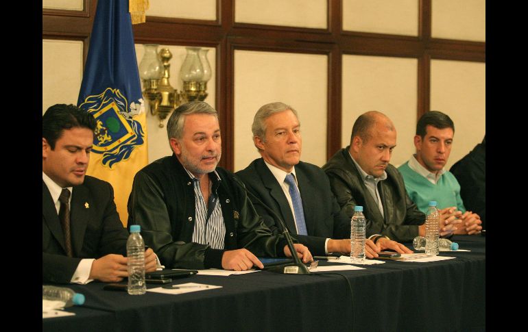 Autoridades emitieron un mensaje a los medios luego de la reunión con el gabinete de seguridad. A. CAMACHO  /