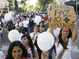 Dos marchas contra la violencia, motivadas por los bloqueos efectuados en diferentes puntos de la ciudad. M. FREYRÍA  /