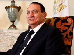 Mubarak aseguró que no quiere mantenerse en el poder, pero que no puede  renunciar por miedo al caos en Egipto. EFE  /