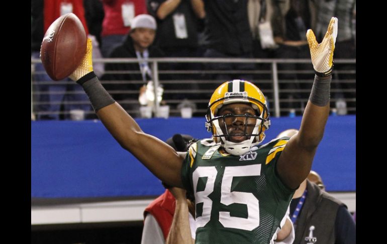 Greg Jennings celebra la anotación conseguida en el cuarto cuarto del Super Bowl XLV. REUTERS  /