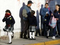 Recuerda la SEJ que los planteles podrían modificar su horario de entrada a clases hasta por una hora. ARCHIVO  /