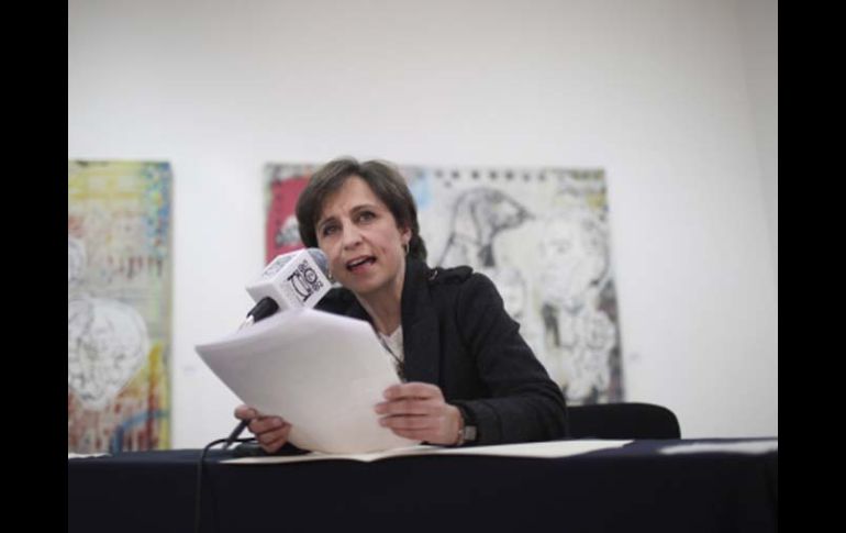 La periodista Carmen Aristegui durante una rueda de prensa. AP  /