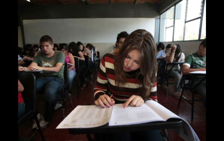 Se registraron alrededor de 120 mil aspirantes: 50 mil para ingreso a licenciatura y 70 mil para bachillerato. S. NUÑEZ  /