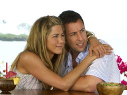 Jennifer Aniston y Adam Sandler son los protagonistas. EFE  /