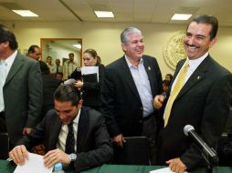 Martín Mendoza López acudió a comparecer ante los diputados por la glosa del Cuarto Informe de Gobierno. E. BARRERA  /