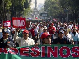 Los manifestantes se manifestaron a las afueras de las oficinas del Grupo México. EL UNIVERSAL  /