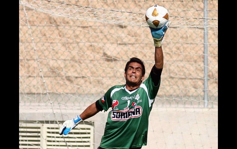 Oswaldo Sánchez durante una entrenamiento con Santos Laguna. MEXSPORT  /