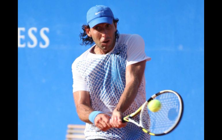 González vence hoy a Daniel Garza, con parciales de 6-2 y 7-6 (75). MEXSPORT  /