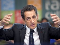 Los artistas le piden a Nicolas Sarkozy que ''revise'' su decisión de dedicar los eventos culturales a Florence Cassez. EFE  /