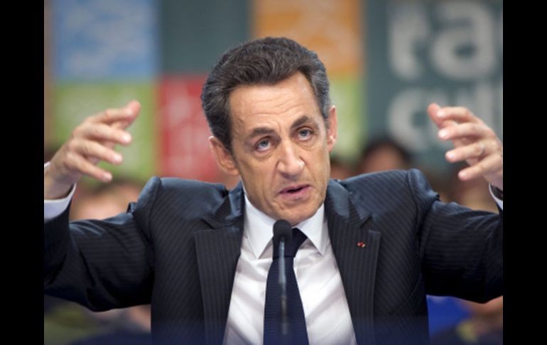 Los artistas le piden a Nicolas Sarkozy que ''revise'' su decisión de dedicar los eventos culturales a Florence Cassez. EFE  /