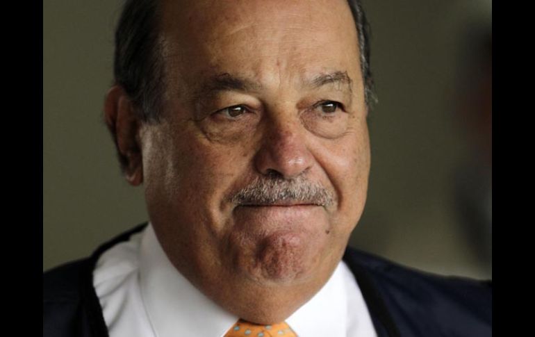 Las empresas de Carlos Slim se retiraron también de Televisa por el aumento en costos. ARCHIVO  /