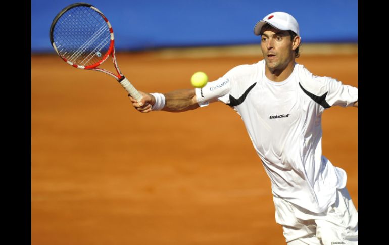 El tenista colombiano, Santiago Giraldo, enfrentará en cuartos de final al español Nicolás Almagro. EFE  /