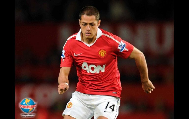 El 'Chicharito' será la nueva imagen de la marca de un refresco de Cola dejando a un lado a Rooney. MEXSPORT  /