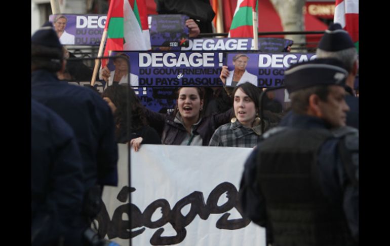 El 21 de febrero un sondeo reveló que el 54% de los encuestados pedía la salida de la diplomática. AP  /