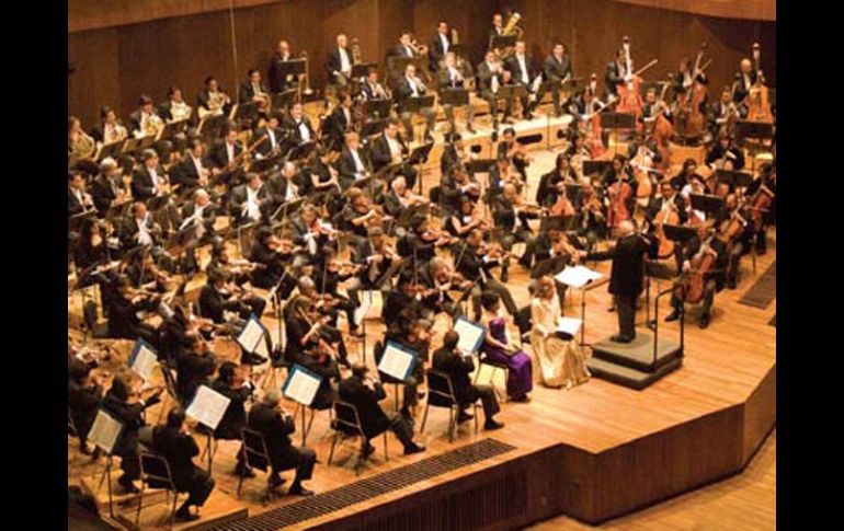 La OFUNAM interpretó obras de los compositores del siglo pasado, Maurice Ravel y Ralph Vaughan Williams. ESPECIAL  /